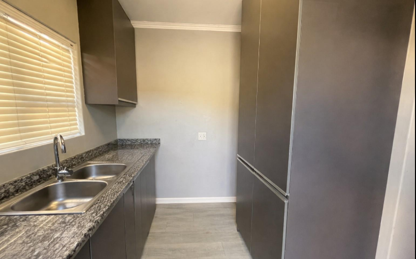 4 Bedroom Property for Sale in Beacon Bay Eastern Cape